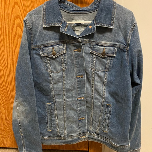 Old Navy Jackets & Blazers - Old Navy Jean jacket XL tall women NWOT